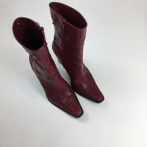 🎉Antonio Melani} red Hoss boots size 7